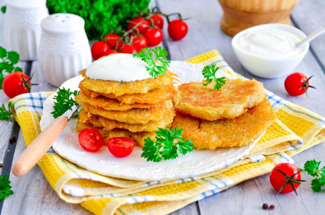 Lean potato pancakes without eggs