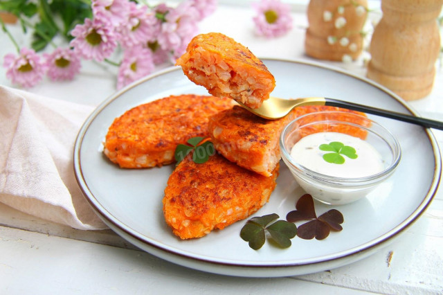 Onion cutlets with semolina