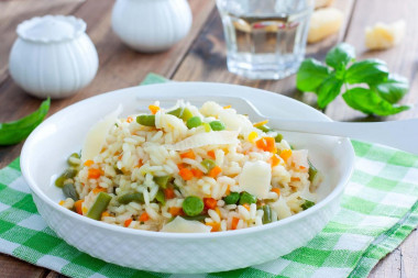 Risotto with vegetables