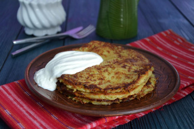 Tortillas without flour in a frying pan