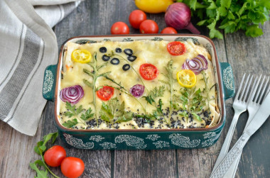 Lavash lasagna with minced meat in the oven