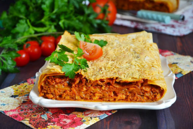 Lazy lavash lasagna with minced meat in the oven