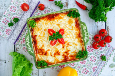 Pita bread casserole in the oven