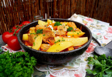 Pork stew with potatoes and vegetables