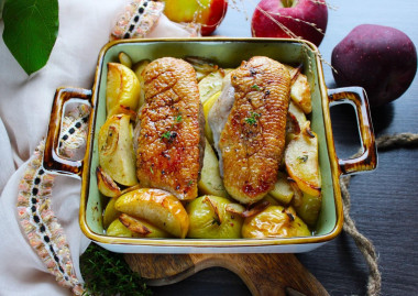 Duck breasts baked in the oven with apples
