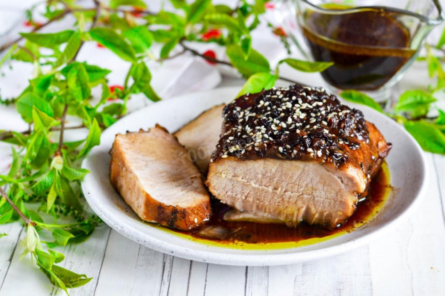 Pork in soy sauce in the oven