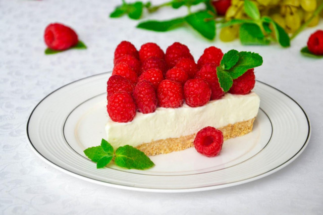 Cookie and cottage cheese cheesecake without baking