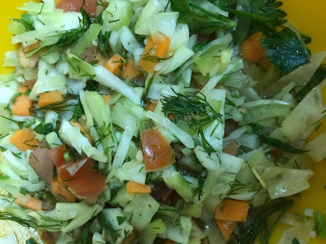 Diet salad of zucchini
