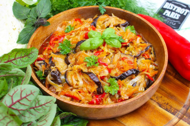 Eggplant cabbage stewed bell pepper
