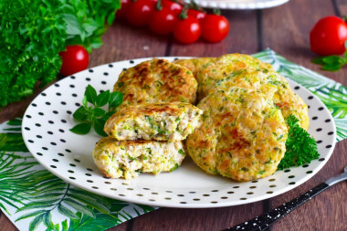 Turkey cutlets with zucchini