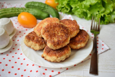 Chicken cutlets without bread