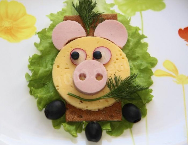New Year's sandwich in the year of the Pig