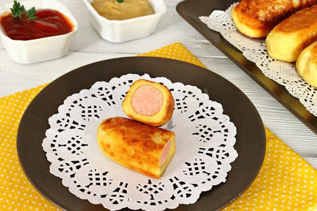 Sausage in dough with potatoes