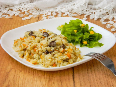 Chicken hearts with rice