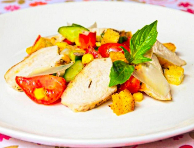 Edelweiss salad with chicken