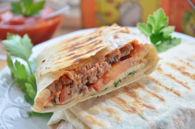 Shawarma with minced meat