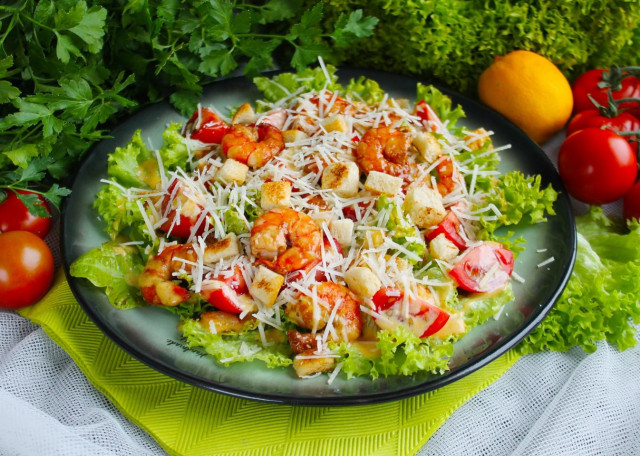 Caesar salad with shrimp classic