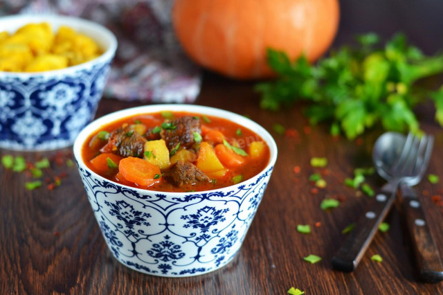 Pumpkin stew with meat