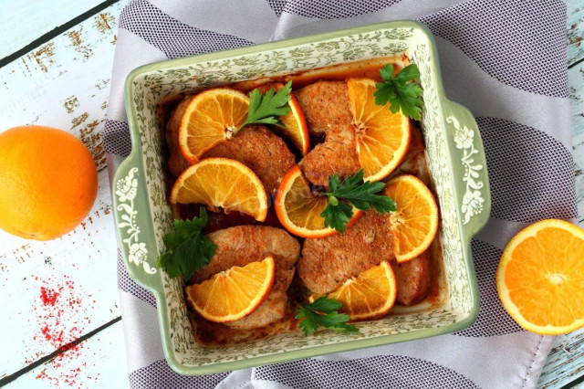 Turkey fillet in soy sauce in the oven with oranges