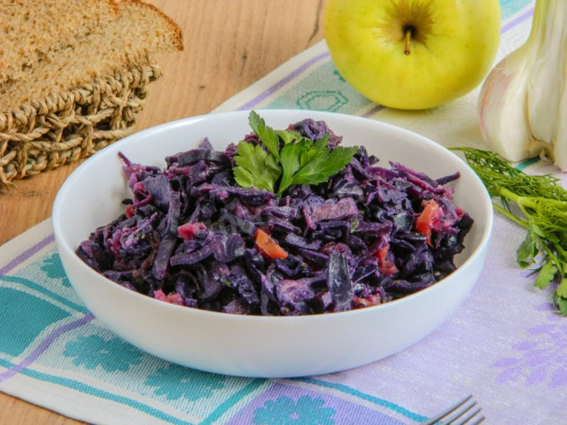 Stewed red cabbage