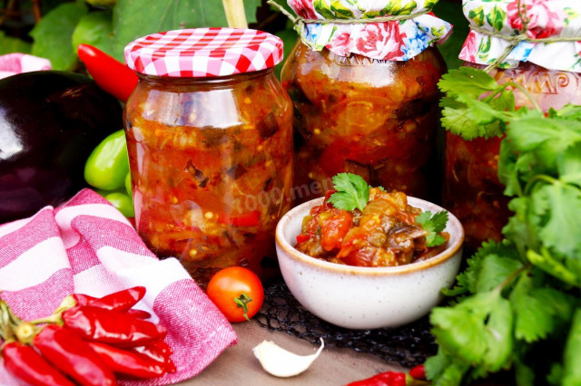 Ajapsandal in jars for the winter