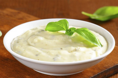 Caesar salad sauce without anchovies