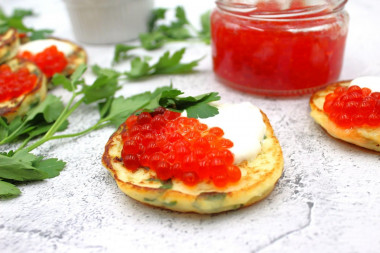 Potato pancakes with caviar