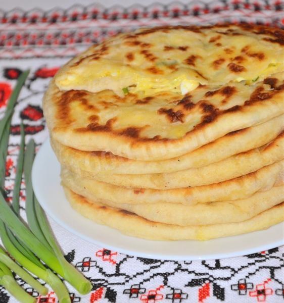 Tortillas with mozzarella and green onions