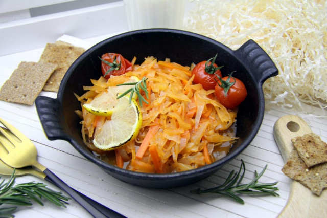 Stewed cabbage with carrots and onions
