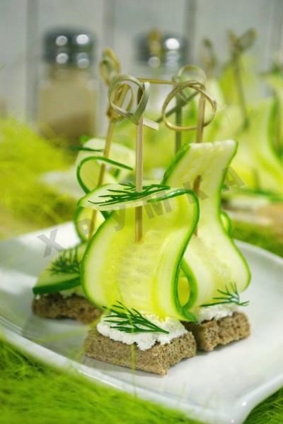 Canape Sail with cucumbers and feta cheese
