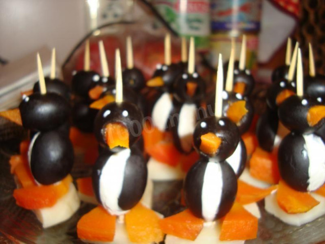 Canapes Penguins