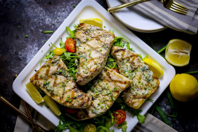 Grilled buttered fish