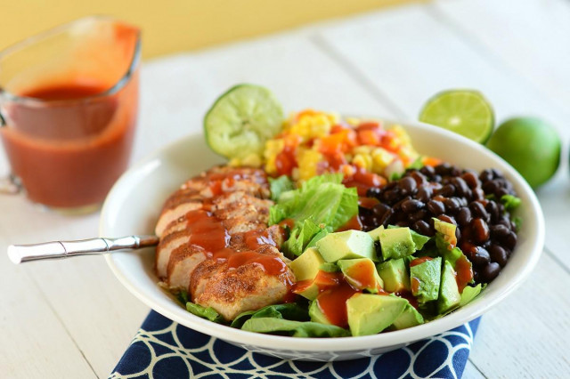 Mexican salad with chicken