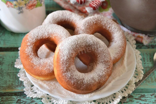 Classic kefir donuts