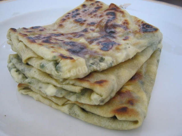 Turkish flatbreads with cheese