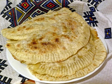 Kutab with cheese