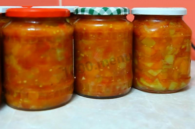 Tomato vegetable stew, sweet peppers and onions for winter