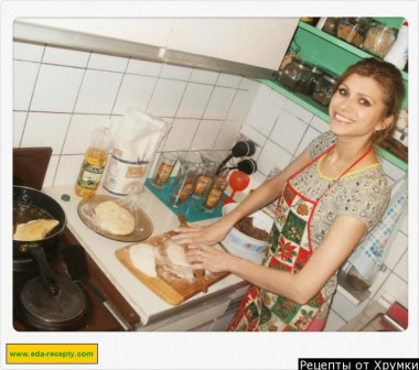 Chebureks of three types of meat