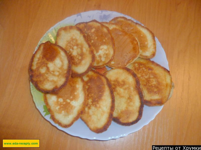 Oatmeal pancakes with banana