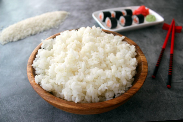 Sushi rice at home