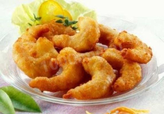 Potatoes with shrimp in batter