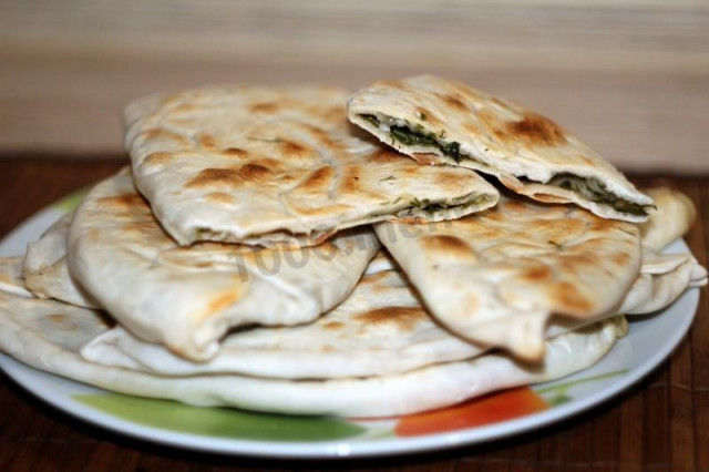 Fried tortillas with parsley and sorrel