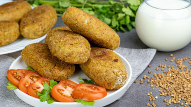 Buckwheat cutlets with vegetables