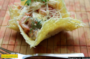 Neptune salad in a cheese basket