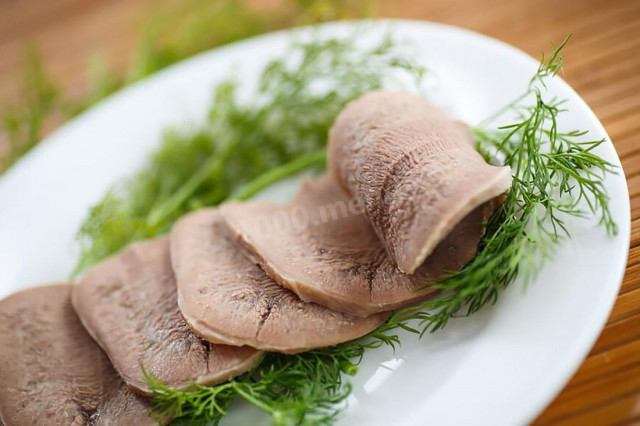 Boiled mutton tongue
