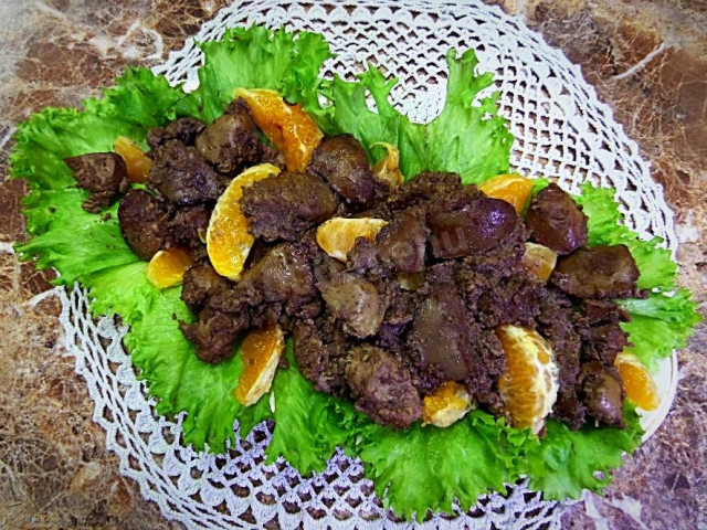 Chicken liver and orange salad