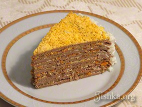 Liver cake with carrots and onions