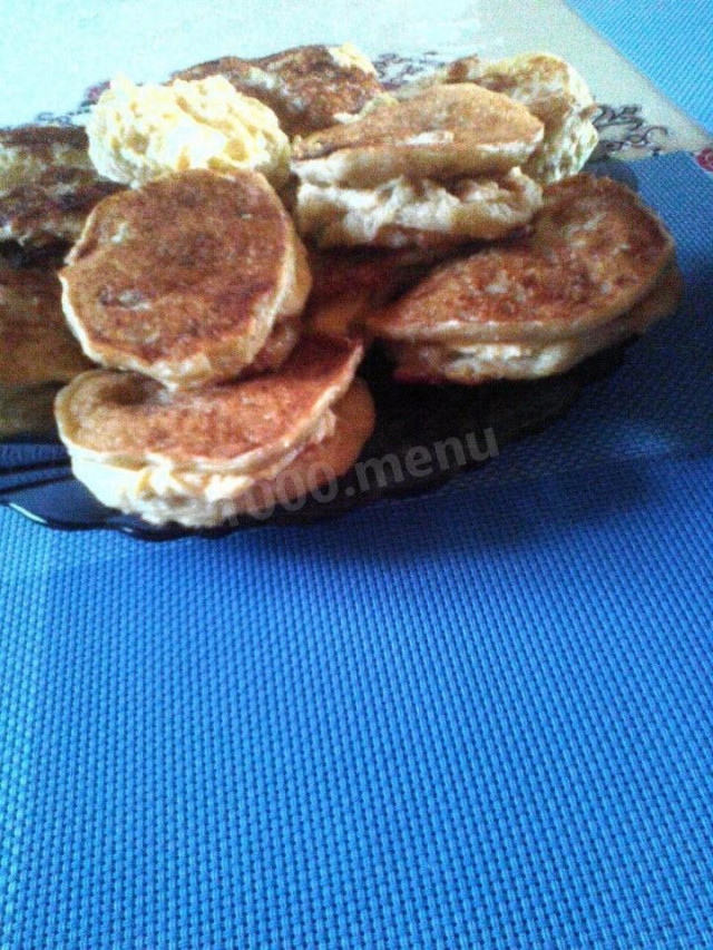 Puff pastry pancakes from zucchini