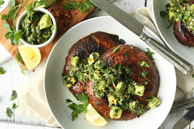 Steaks of royal champignons with Chimichurri sauce