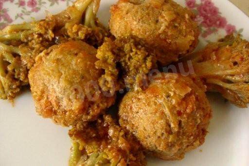 Minced fish with vegetables like meatballs